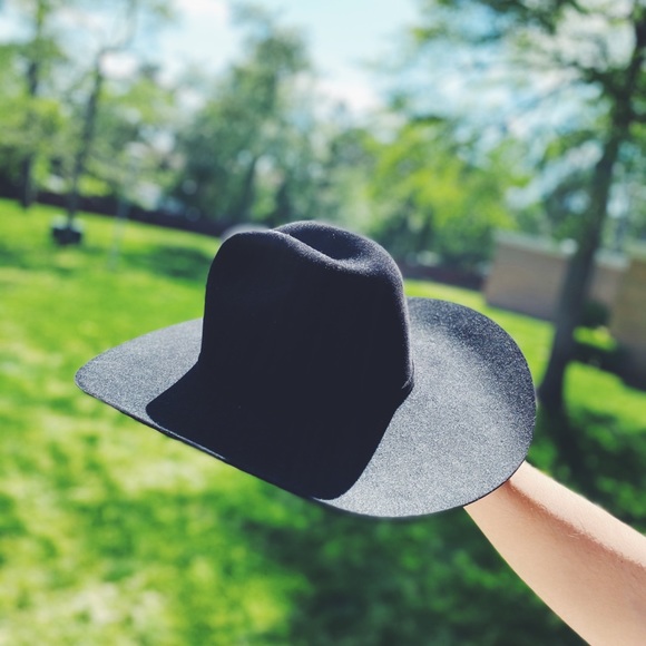 Cowboy hat - Picture 2 of 5